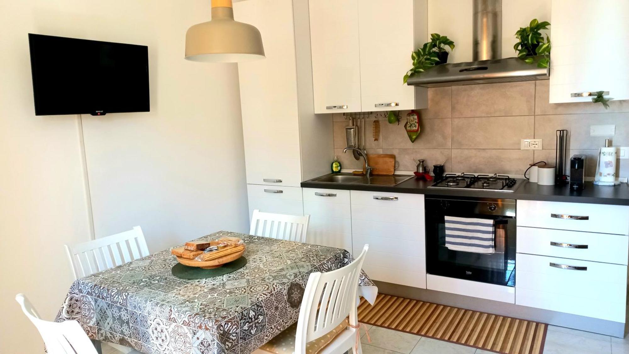 - Casa Manzoni - Luminoso Appartamento Zona Sferisterio マチェラータ エクステリア 写真